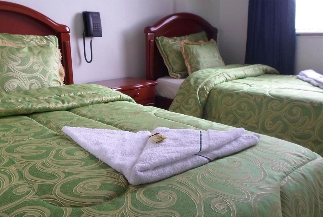 Hotel Los Balcones Bogota Bagian luar foto